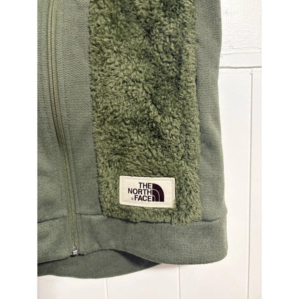 The North Face Women Furry Fleece VEST Green Jackets 2210 Sz Xs - Picture 3 of 7